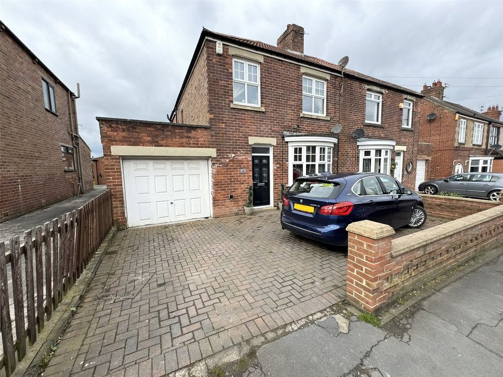 3 bed semidetached house for sale in West Terrace, Spennymoor, Durham
