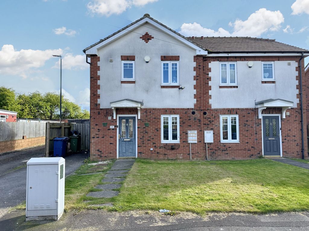 3 bed semidetached house for sale in Chase Mews, Jarrow NE32, £150,000