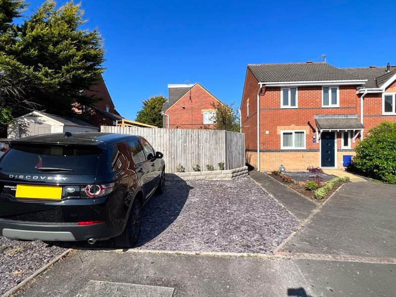 3 bed semidetached house for sale in Showle Acre, Rhoose, Barry CF62 Zoopla