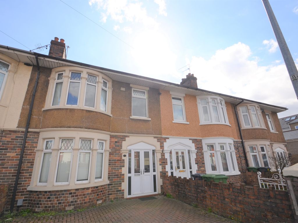 3 bed terraced house to rent in Birchgrove Road, Birchgrove, Cardiff