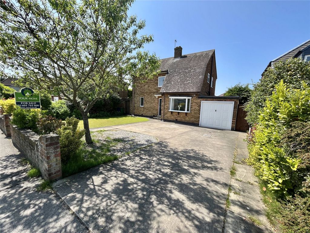 3 bed detached house for sale in Airmyn Road, Goole, East Yorkshire DN14 Zoopla