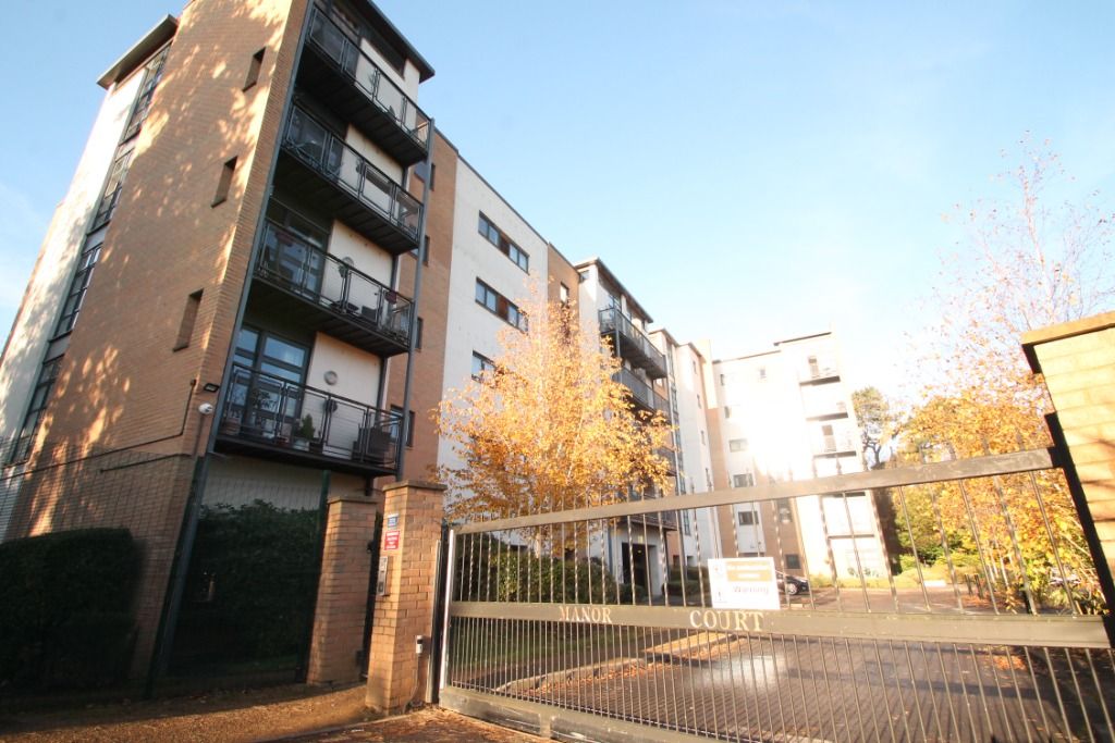 2 bed flat to rent in Altrincham Road, Wythenshawe, Manchester M22 Zoopla