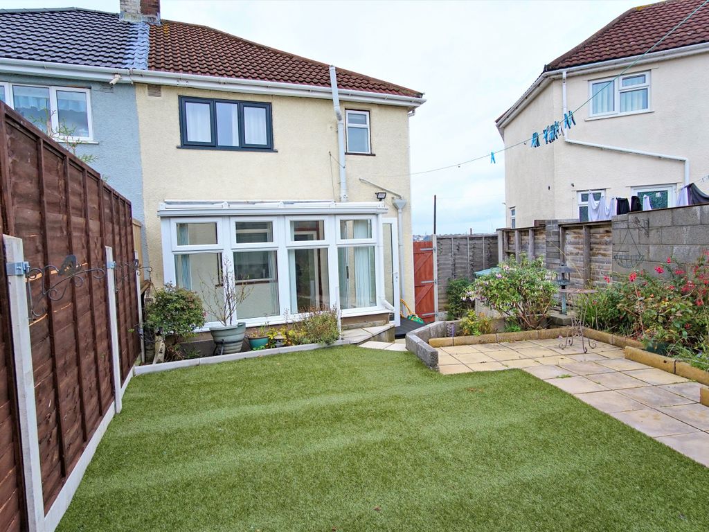 3 bed semidetached house to rent in Novers Park Drive, Knowle, Bristol