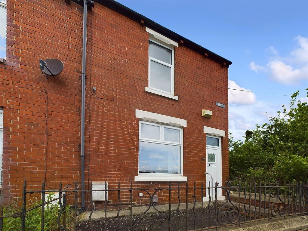 2 bed property for sale in Best View, Penshaw, Houghton Le Spring DH4