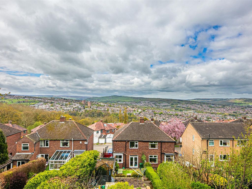 3 bed detached house for sale in Stannington View Road, Crookes S10, £