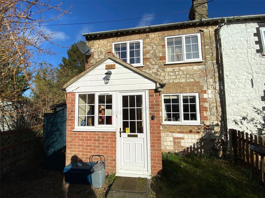 3 bed semidetached house for sale in School Lane, Marham, King's Lynn