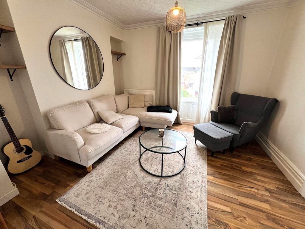 2 bed end terrace house to rent in Tanylan Terrace, Morriston, Swansea