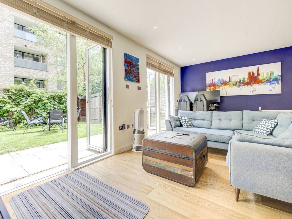 2 bed flat for sale in Bristol Walk, Kilburn, London NW6, £700,000 Zoopla