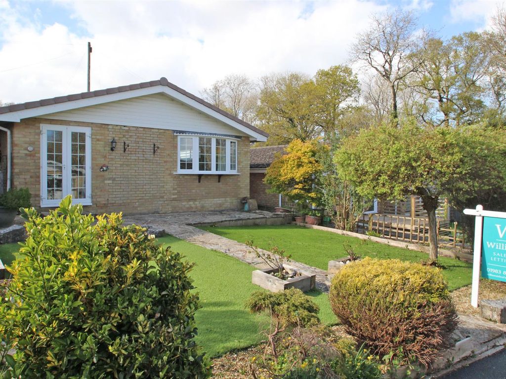 2 bed detached bungalow for sale in St. Edmunds Walk, Wootton Bridge, Ryde PO33, £245,000 Zoopla