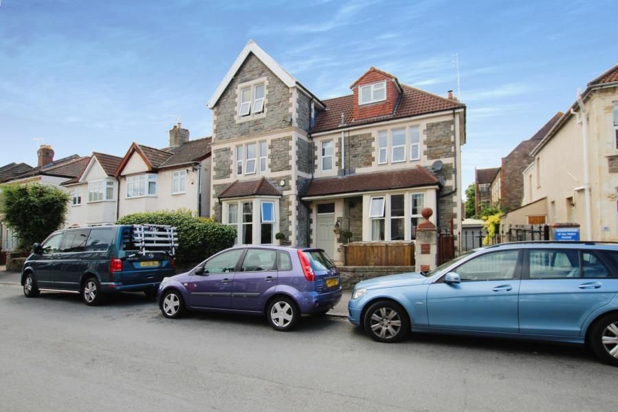 1 bed flat to rent in Brynland Avenue, Bristol BS7 Zoopla