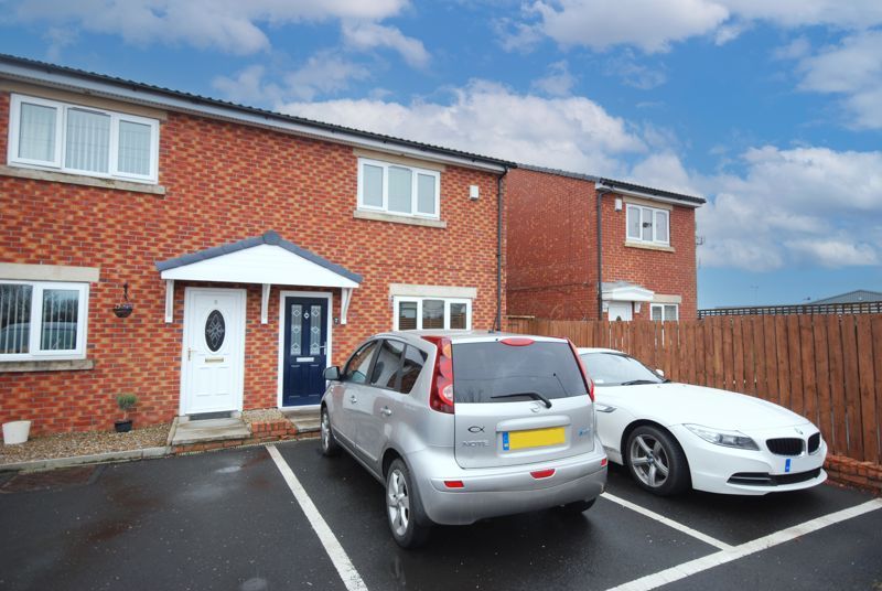 3 bed semidetached house to rent in The Willows, Seaton Burn