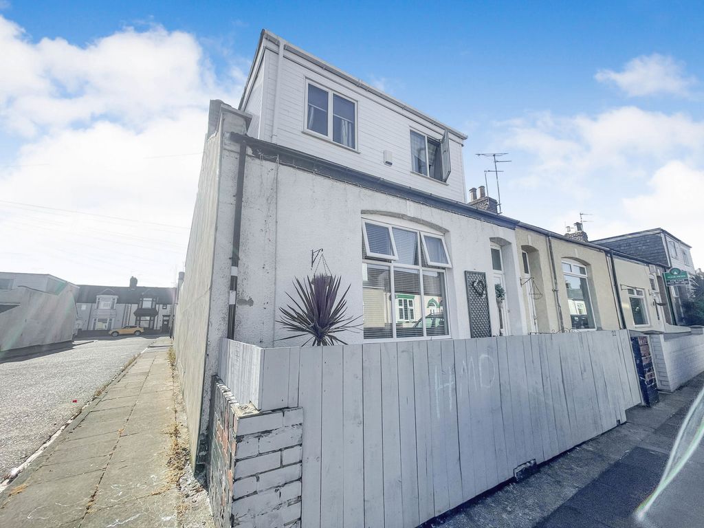 3 bed semidetached house for sale in Tower Street West, Sunderland SR2