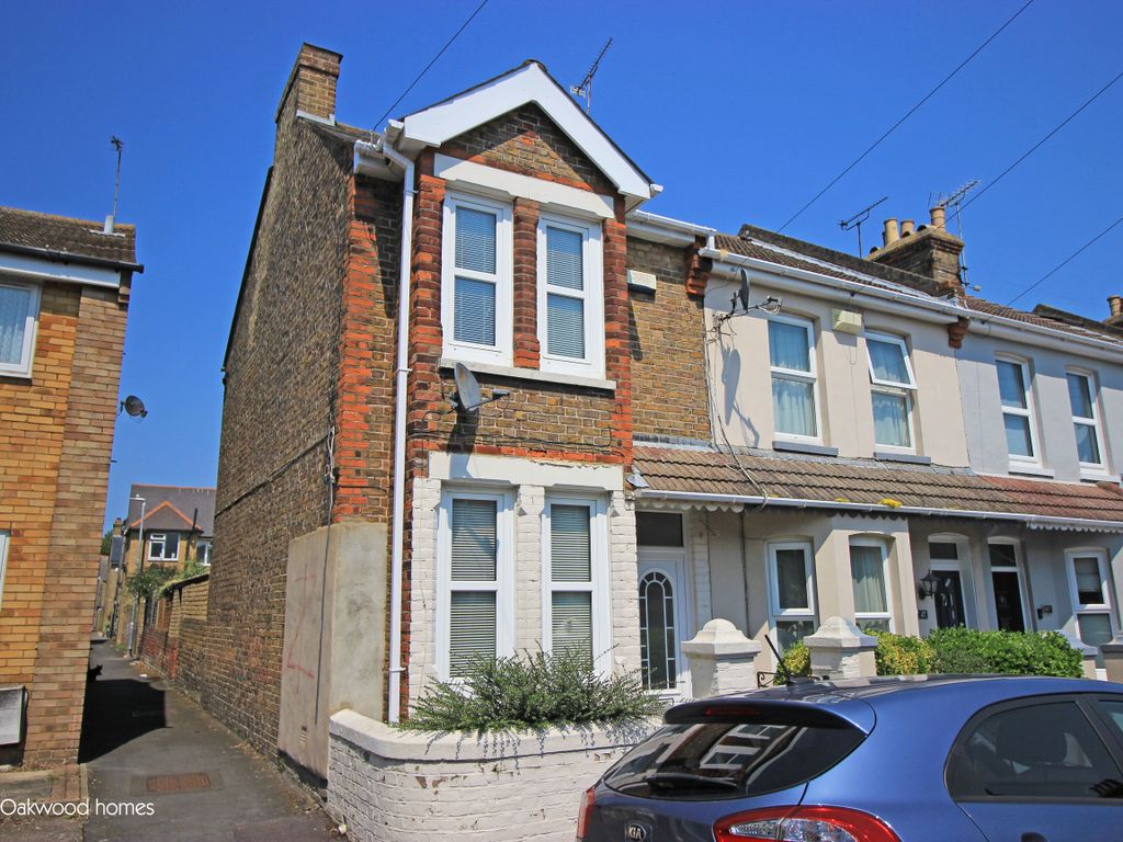 2 bed end terrace house for sale in St. Patricks Road, Ramsgate CT11, £