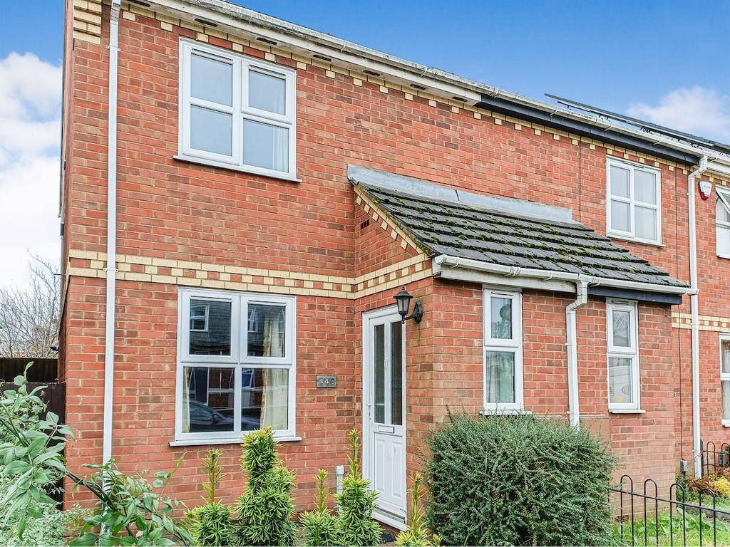 2 bed terraced house for sale in Woodbridge Road, Ipswich IP4, £75,000