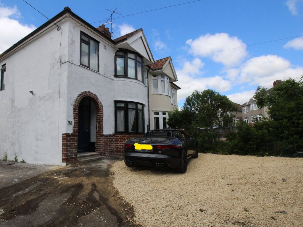 1 bed flat to rent in Langley Road, Chippenham SN15 Zoopla