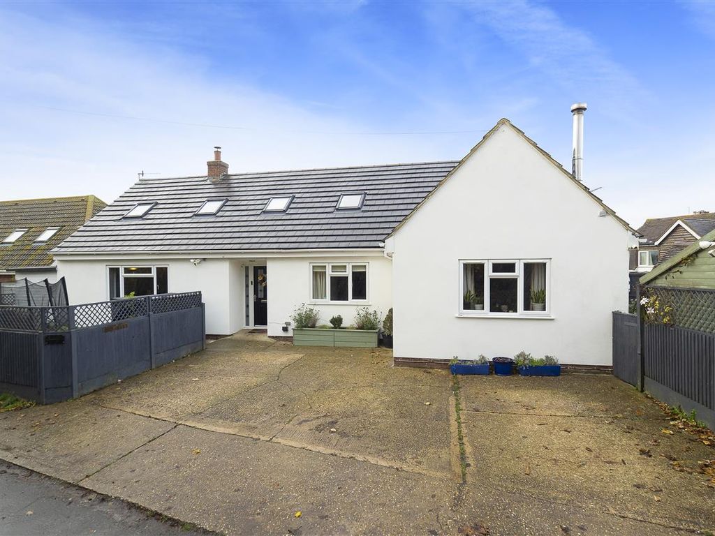 5 bed detached house for sale in Silvaplana, Bobbin Lodge Hill
