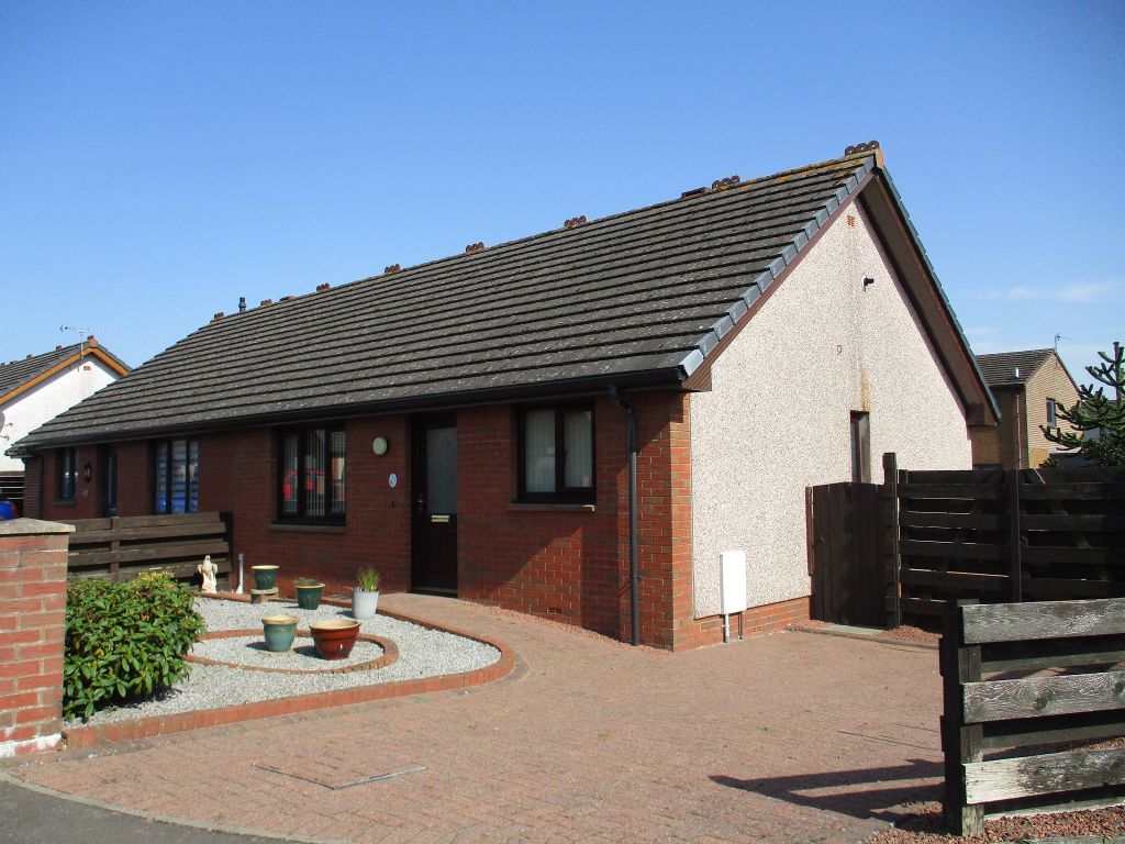 2 bed semidetached bungalow for sale in Northfield Park, Annan DG12, £