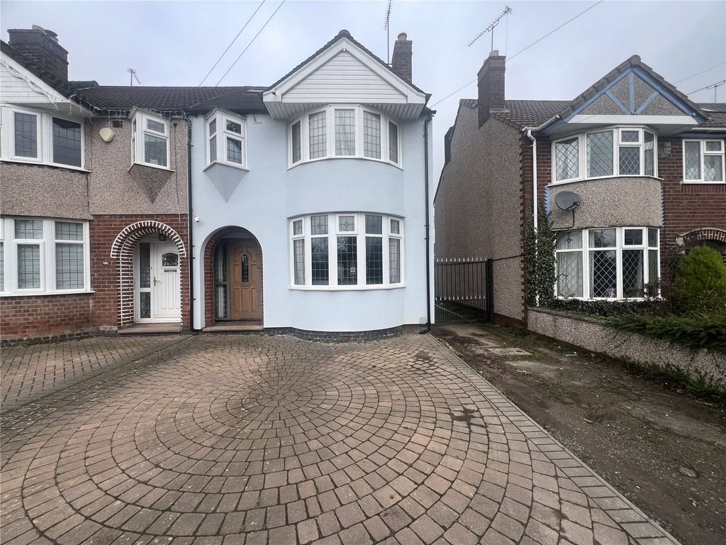 4 bed end terrace house for sale in Norman Place Road, Coundon
