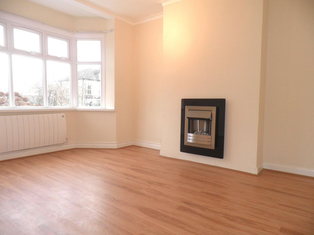 2 bed flat to rent in Oakleigh Road North, Whetstone, London N20 Zoopla