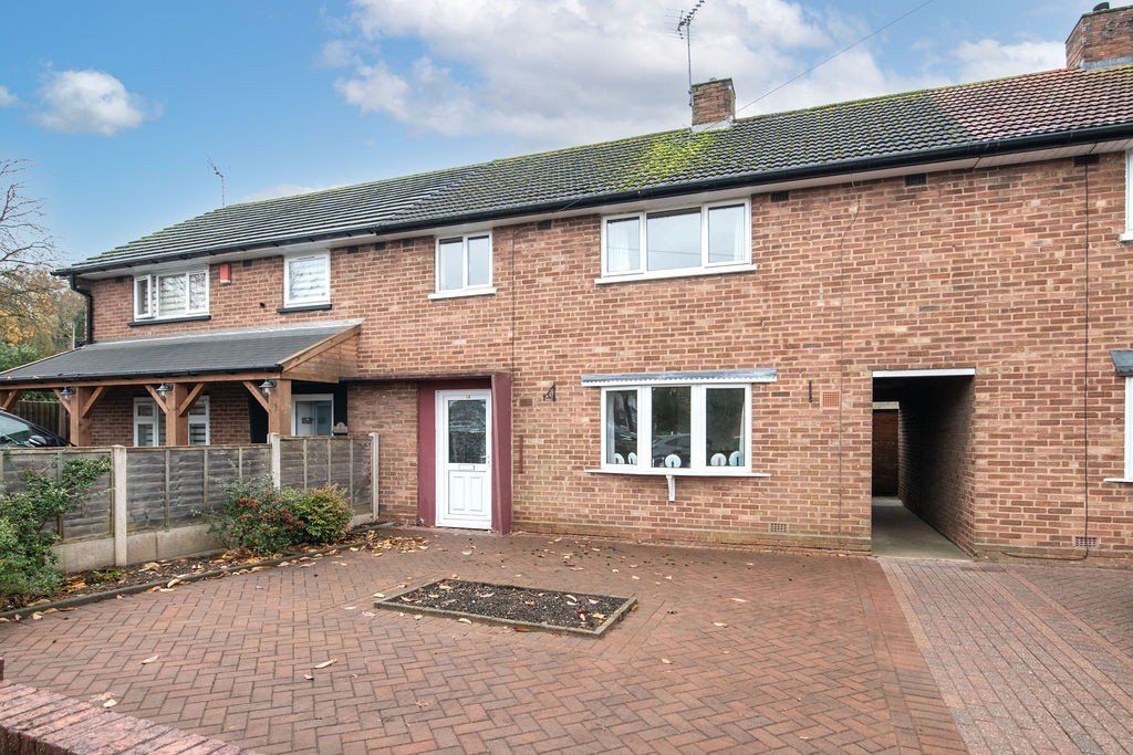 4 bed terraced house for sale in Cherry Tree Walk, Redditch B97, £