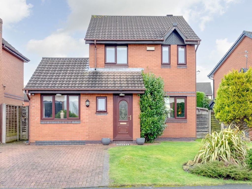3 bed detached house for sale in Cranstal Drive, Hindley Green WN2, £