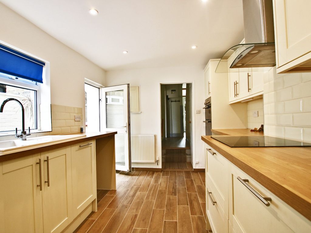 3 bed terraced house to rent in Havelock Road, Bromley BR2 Zoopla