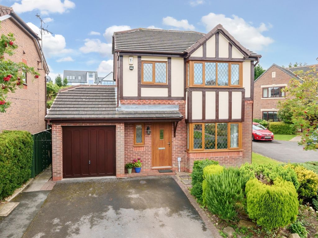 3 bed detached house for sale in Wike Ridge Avenue, Leeds LS17, £