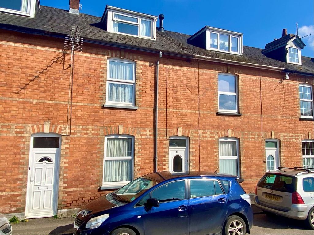 4 bed terraced house for sale in Melbourne Street, Tiverton EX16 Zoopla