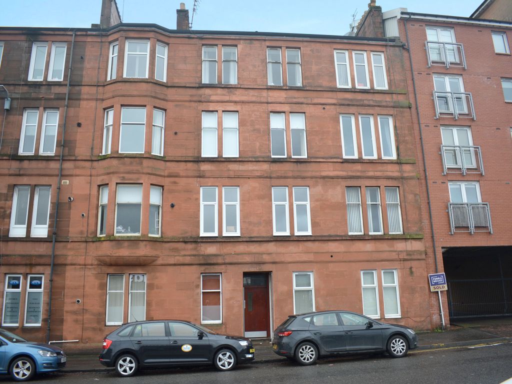 1/2 47 Crow Road, Partick, Glasgow G11  