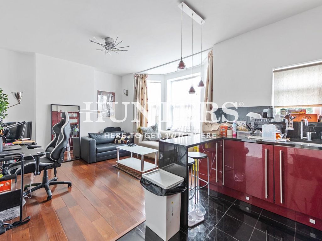 Elm Grove, London NW2  