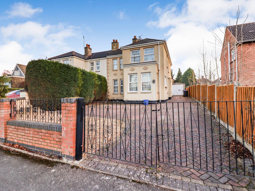 3 bed semidetached house for sale in Bilton Road, Rugby CV22 Zoopla