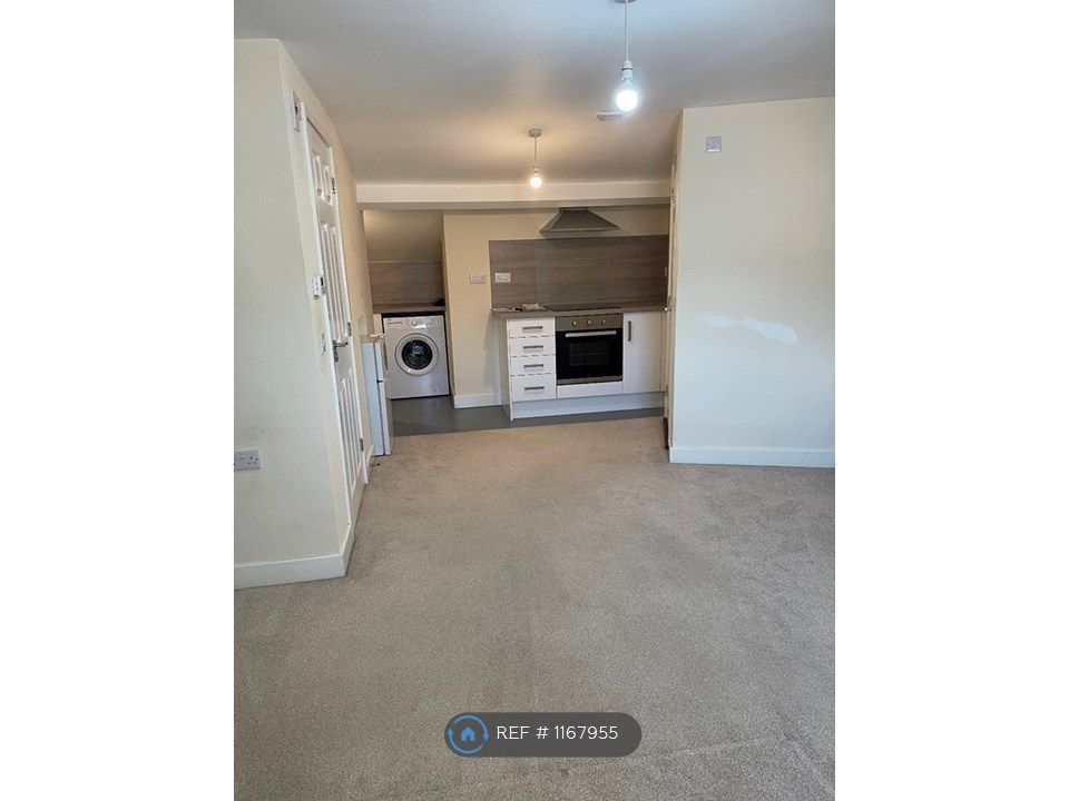 Studio to rent in Claylands Road, Waltham SO32 Zoopla