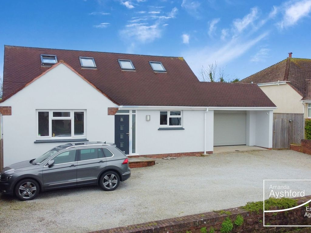 4 bed detached bungalow for sale in Sandringham Drive, Preston