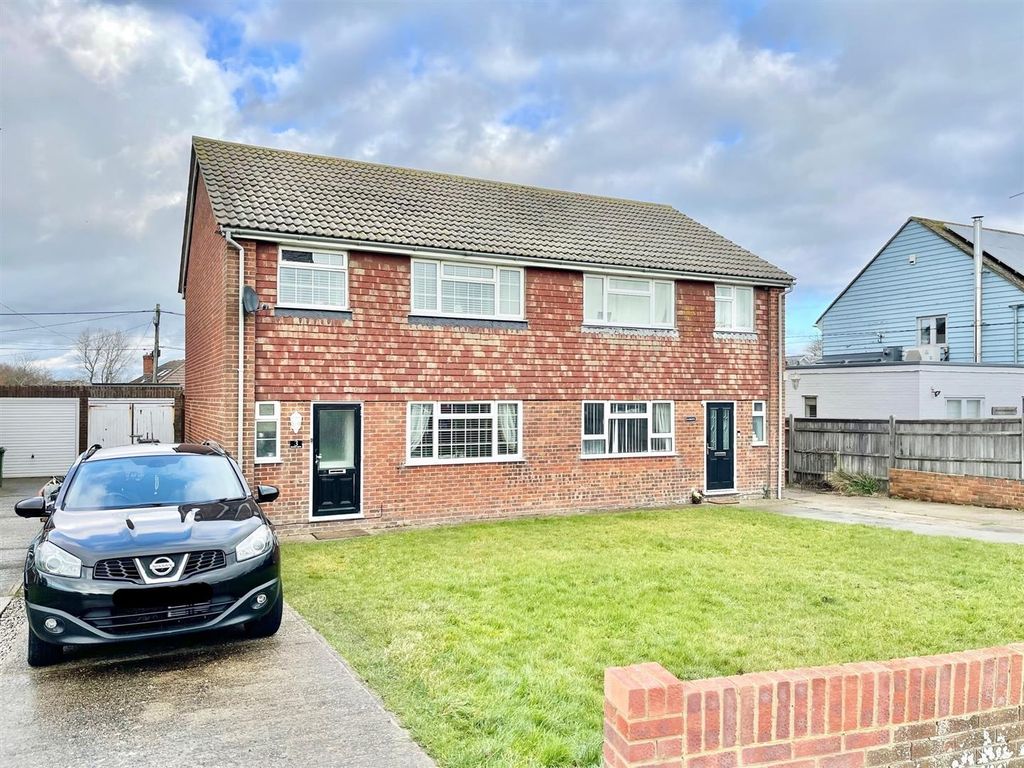 3 bed semidetached house for sale in New Lydd Road, Camber, Rye TN31