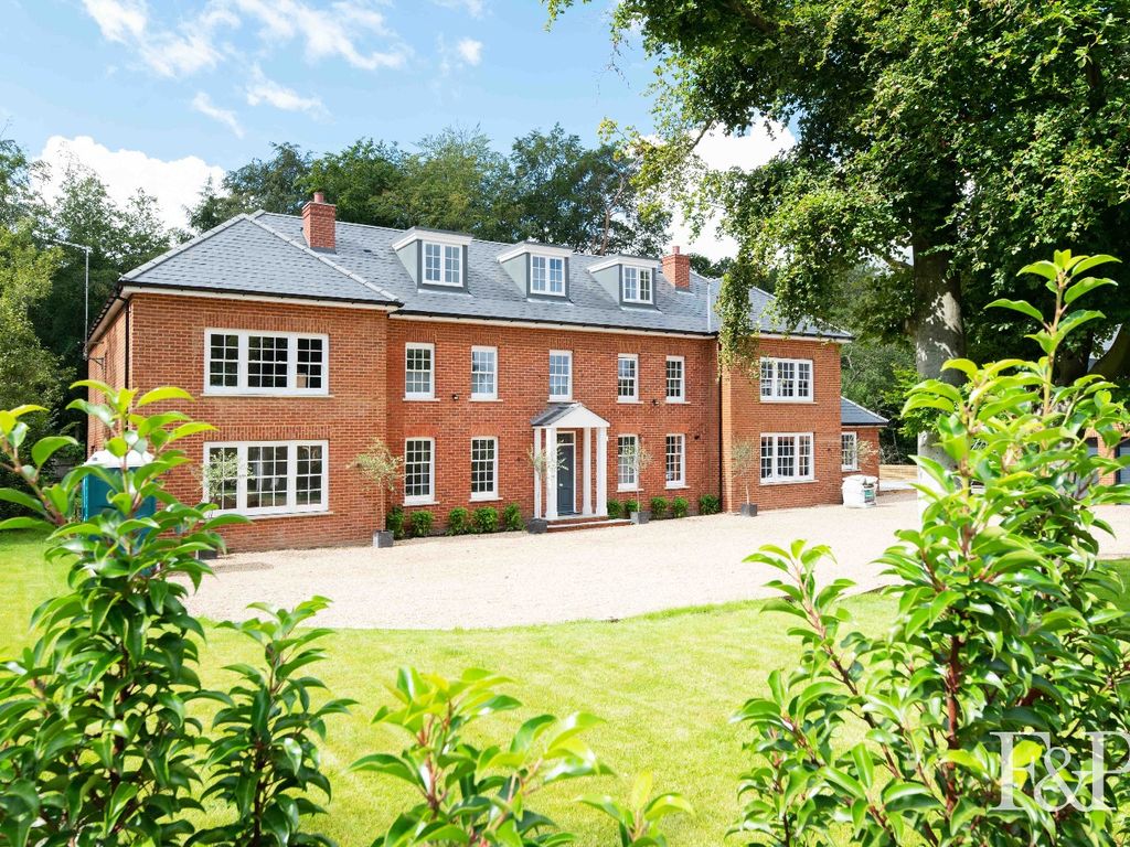 5 bed detached house for sale in St. Marys Road, Ascot, Berkshire SL5