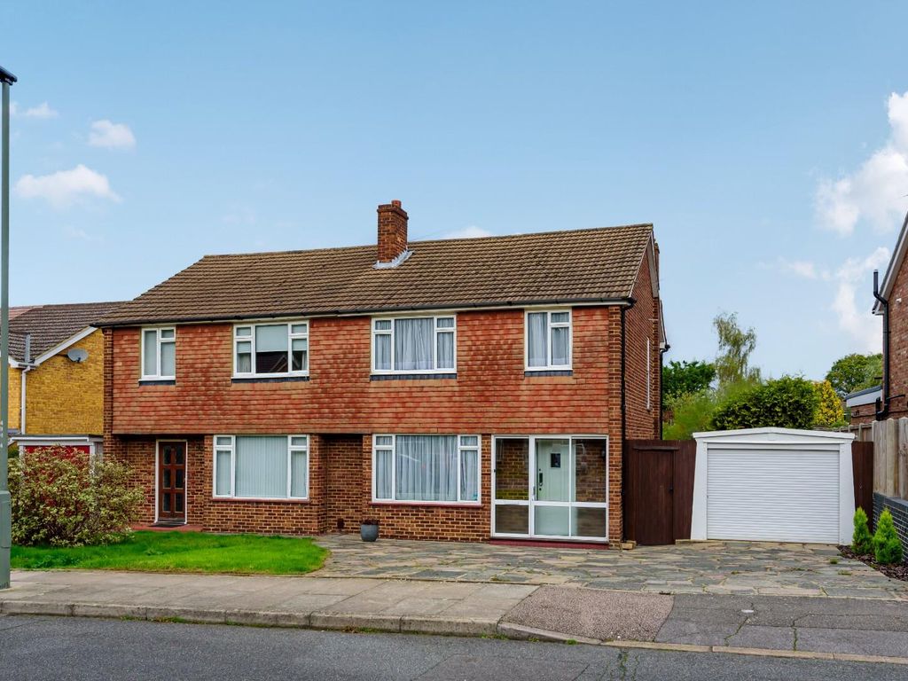 3 bed semidetached house for sale in Hollingworth Road, Petts Wood