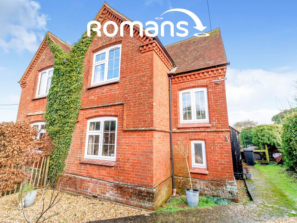 2 bed semidetached house to rent in Headbourne Worthy, Winchester SO23