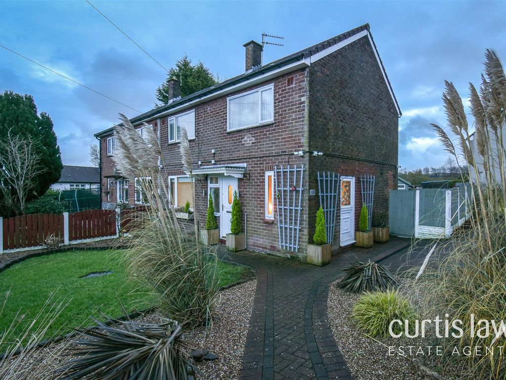 3 bed semidetached house for sale in Rothesay Road, Guide, Blackburn