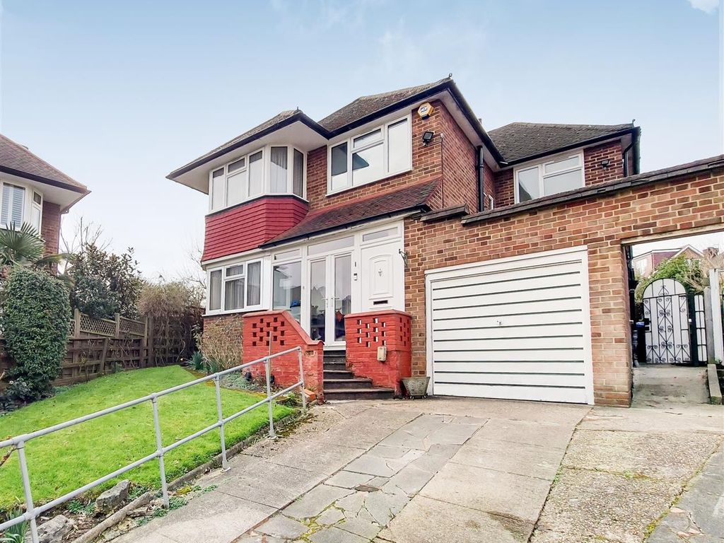 5 bed detached house for sale in Adams Close, London NW9 Zoopla