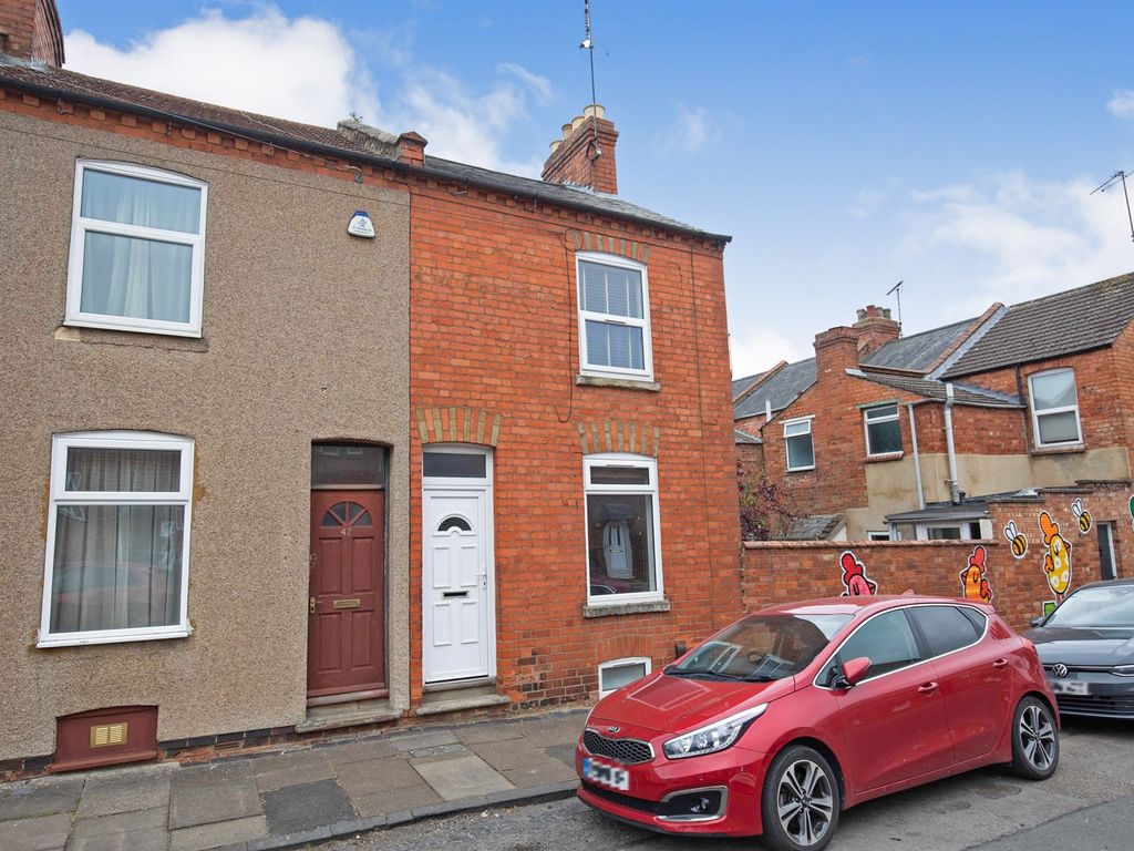 2 bed terraced house for sale in East Street, Abington, Northampton NN1