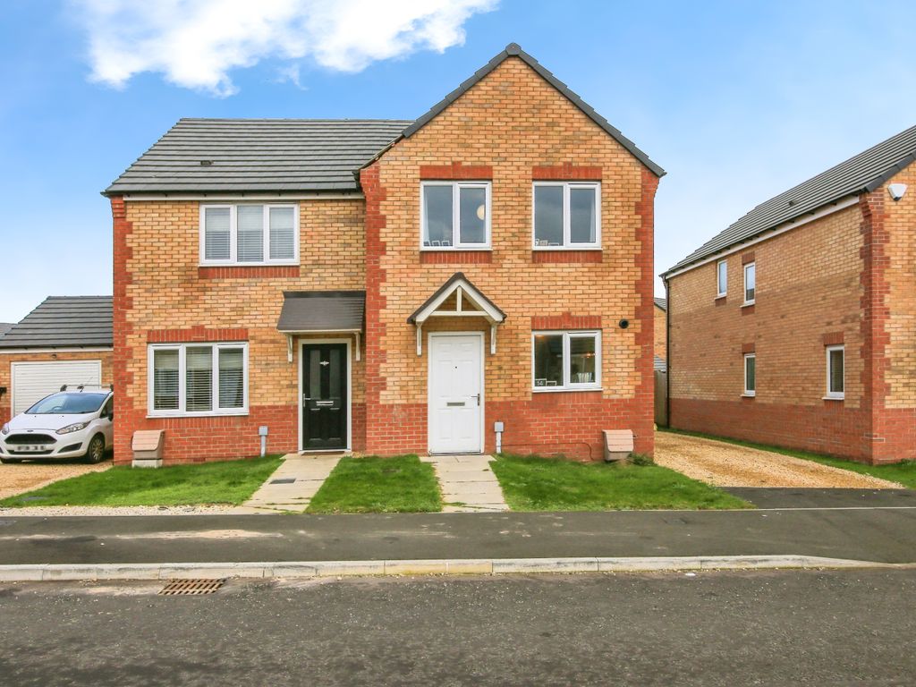 3 bed semidetached house for sale in Albatross Way, Ashington NE63, £