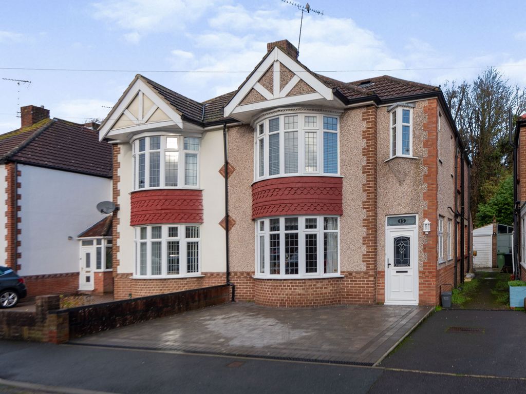 3 bed semidetached house for sale in Firgrove Crescent, Portsmouth PO3