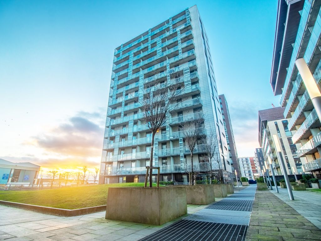 2 bed flat for sale in Meadowside Quay Walk, Glasgow G11 Zoopla