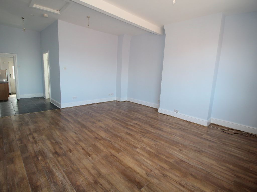 1 bed flat to rent in Albert Road, Widnes, Cheshire WA8 Zoopla