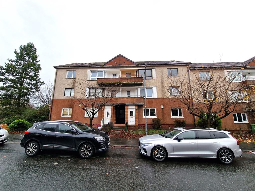 3 bed flat to rent in Sandaig Road, Barlanark, Glasgow G33 Zoopla