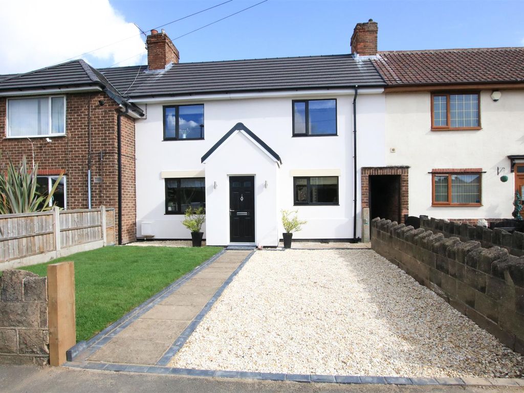 3 bed terraced house for sale in Edward Street, Armthorpe, Doncaster