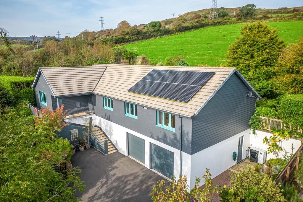 5 bed detached house for sale in Ruddlemoor, Nr. St Austell, Cornwall PL26, £650,000 Zoopla