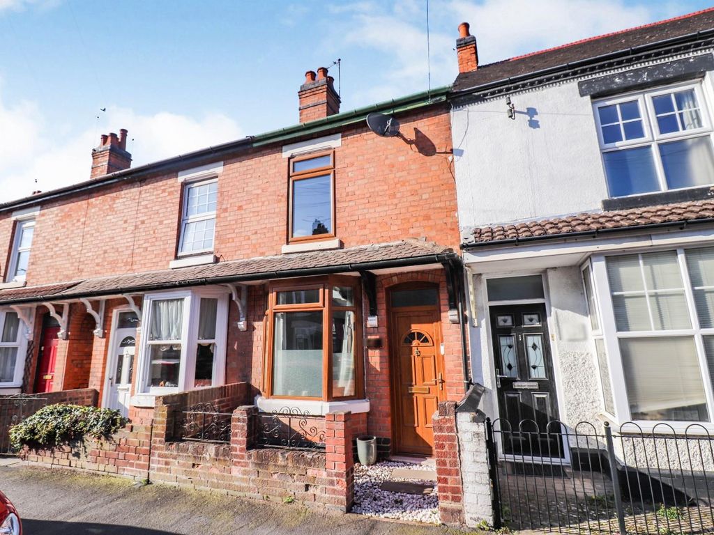 2 bed terraced house for sale in Park Avenue, Nuneaton CV11 Zoopla