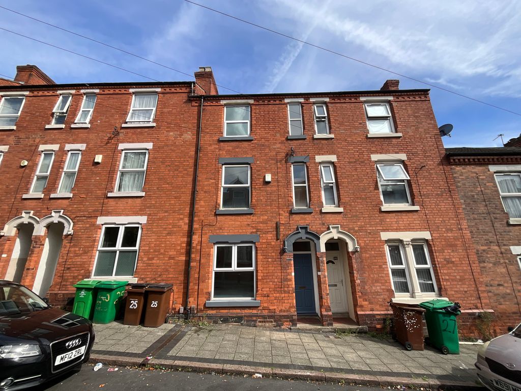 4 bed terraced house for sale in St. Stephens Road, Sneinton, Nottingham NG2, £250,000 Zoopla