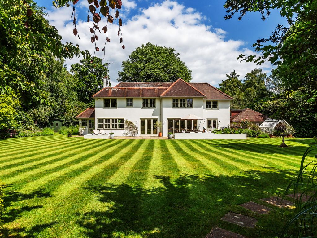 5 bed detached house for sale in Priorsfield Road, Hurtmore, Godalming